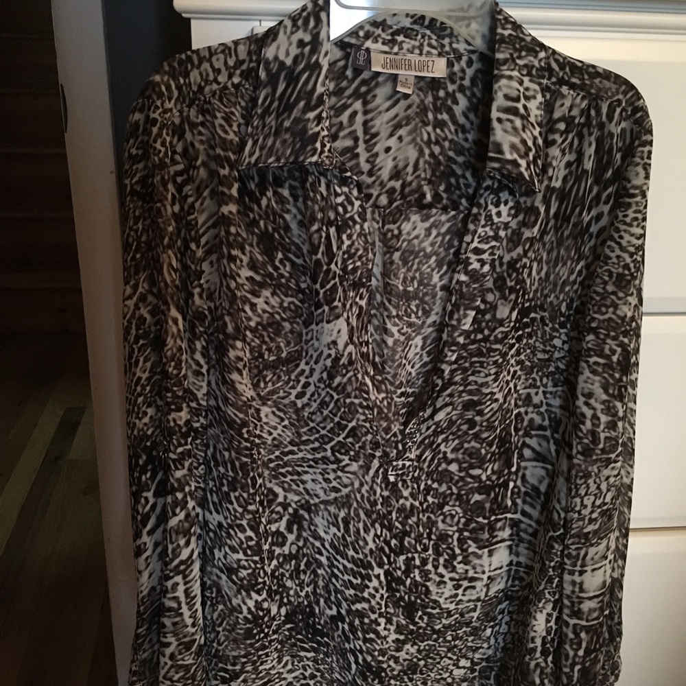 Jennifer Lopez blouse